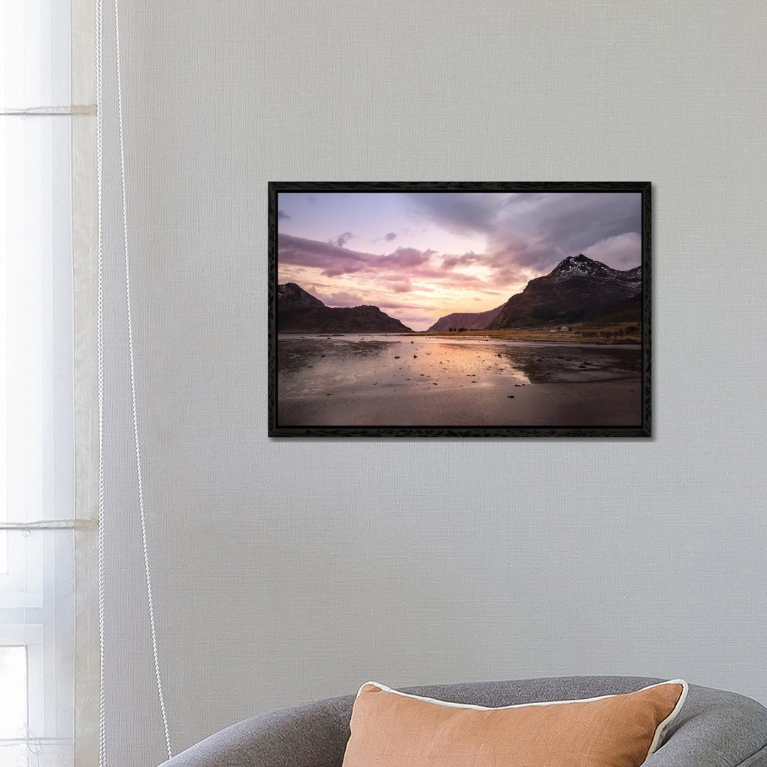 Lofoten Frühling von Andreas Stridsberg - Galerie-Giclée auf Leinwand