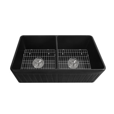 Évier de cuisine à double cuve en argile réfractaire avec grille d'évier et crépine à panier Nova L 33 po x l 18 po Nova