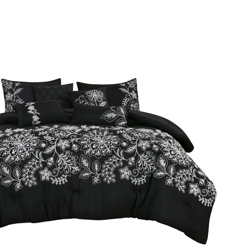 7 Pieces Embroidered Comforter Set Modern Colour Design Bed In A Bag, King Comforter + 6 Additional Pieces