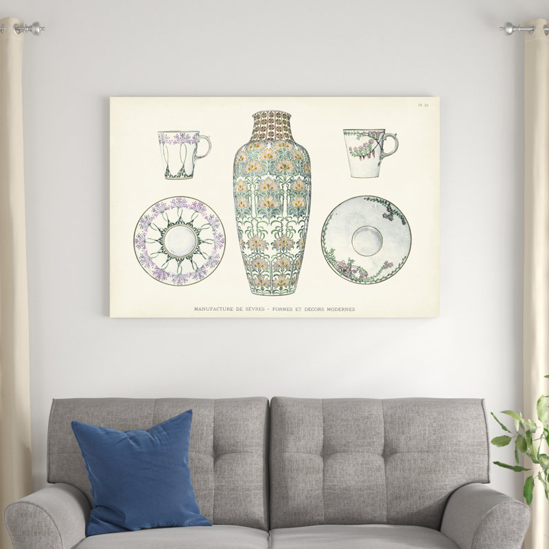 Collection Sevres Porcelain II par Vision Studio - peinture sur toile tendue, H 32 po x l 48 po x P 1,25 po