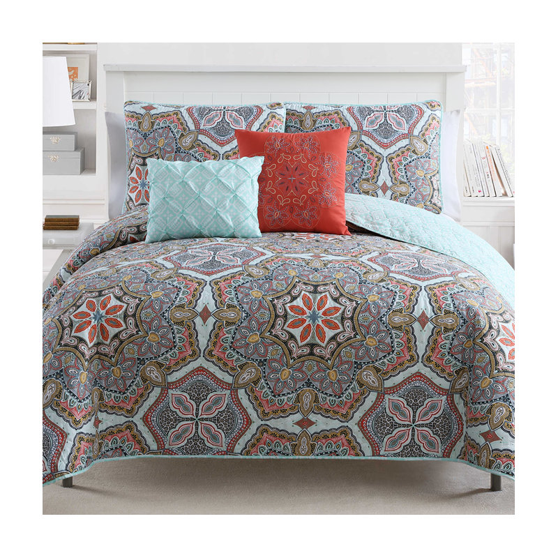 Furness Polyester Geometric Shapes Quilt, Full/Queen