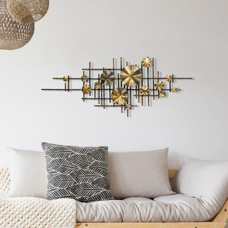 Accessoire mural décoratif en métal peint à la main, 44,5 po x 2,8 po x 17,3 po | 100% métal, épaisseur: 0,03 pouce | Variations de couleurs uniques, parfaites pour la décoration intérieure et l'esthétique moderne, design durable et accrocheur