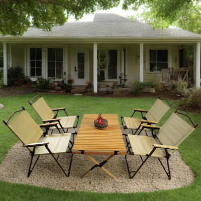 Table de salle à manger portative - 1 table et 4 chaises, chaises avec accoudoirs en bois de hêtre naturel pour un confort pliable avec un extérieur élégant et fonctionnel