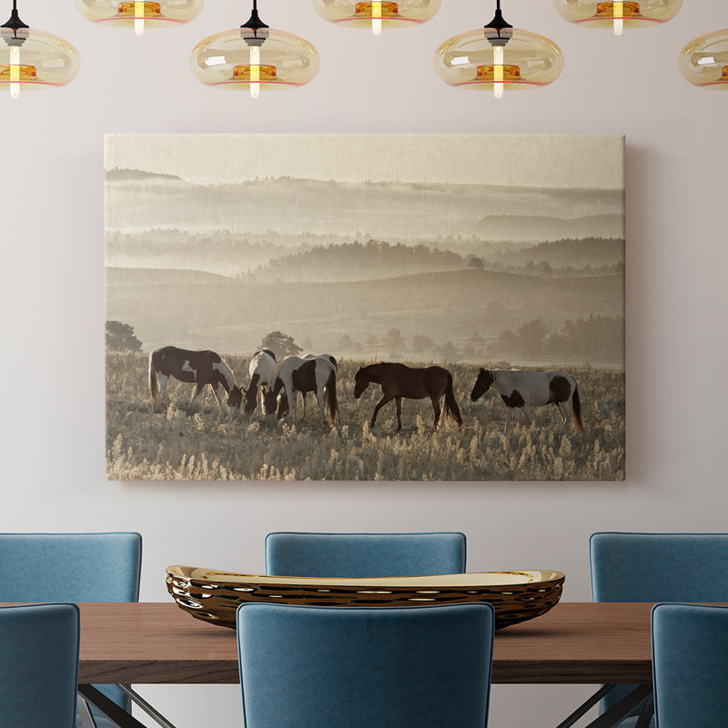 Wild Horse Sanctuary - Cavas enveloppés dans une galerie, H 8 po x l 12 po