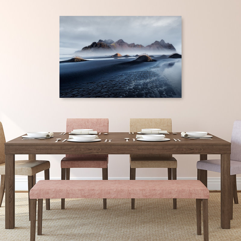 Affiche murale côtière spectaculaire, sereine et tranquille de Misty Mountain Beach, H 32 po x l 48 po
