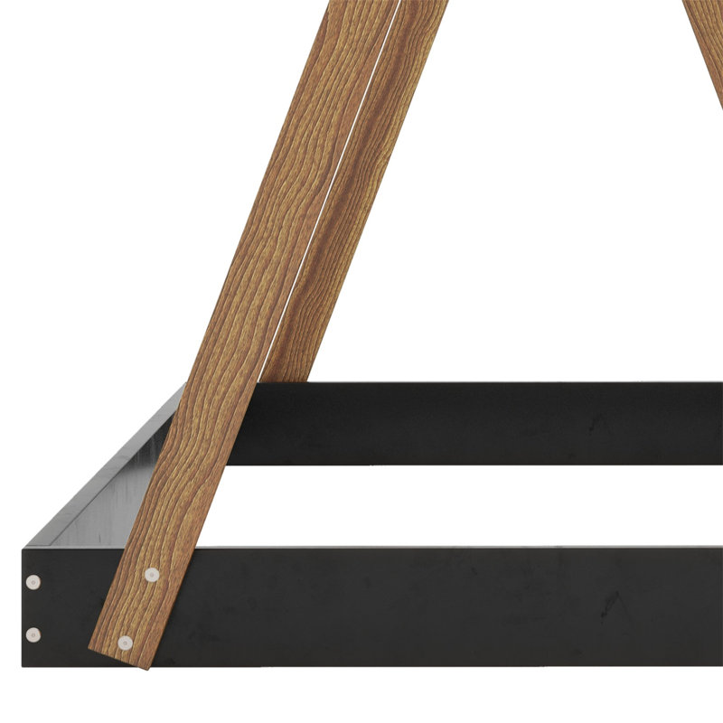 Un lit de plancher conçu comme une tente, avec une structure triangulaire., Brun, Double