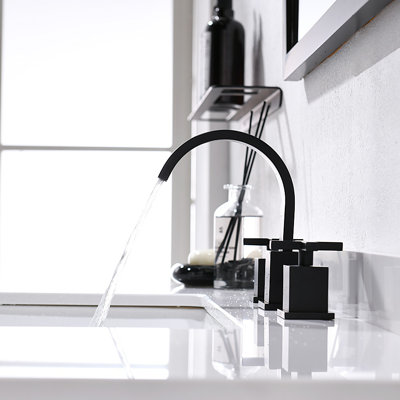 Widespread Bathroom Faucet with Drain Assembly