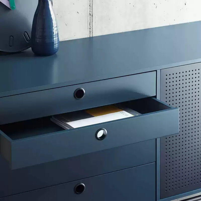 Buffet haut de gamme., H 33,46 po x l 55,12 po x P 15,75 po