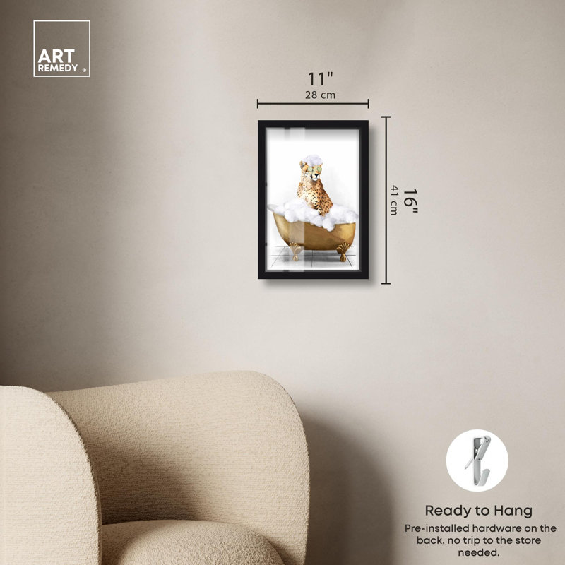 «Bathtime Cheetah Shadowbox Print Trendy Bathroom Art» par Art Remedy, H 16 po x l 11 po, Noir