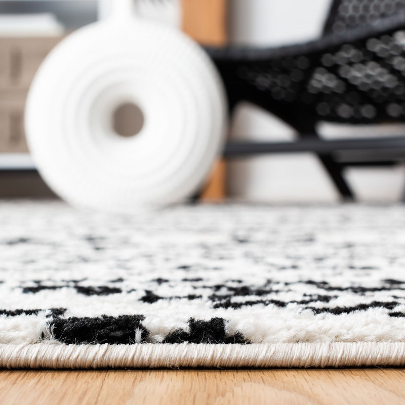Cobos Performance Geometric Rug, Runner 2' x 13'