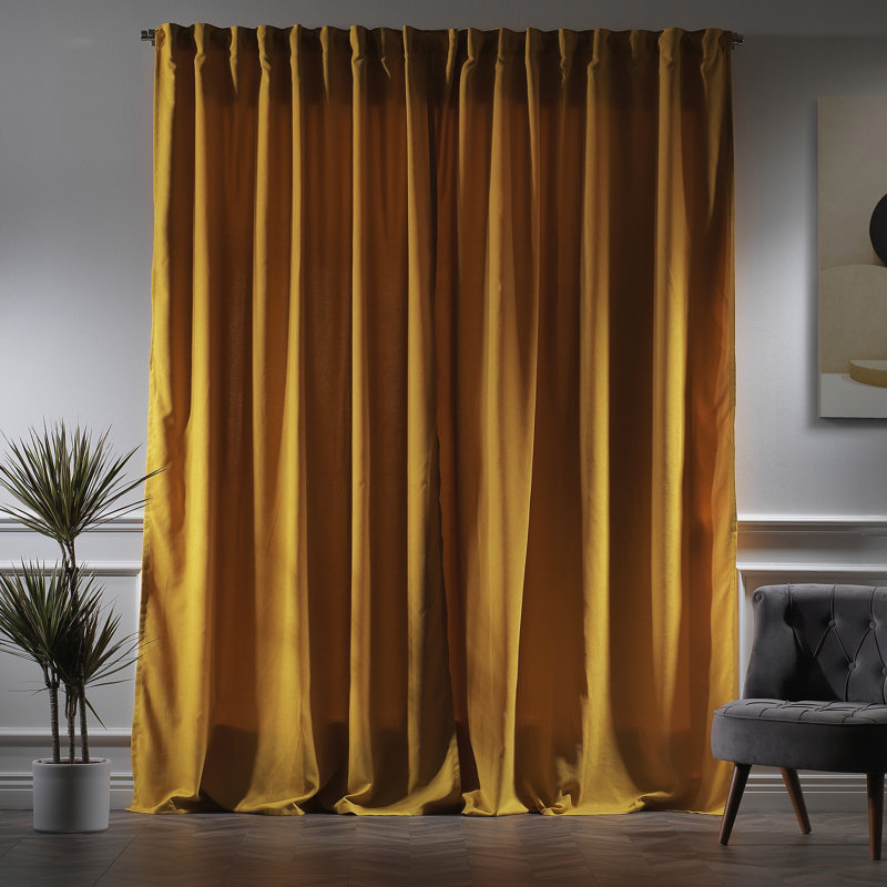 Paire de rideaux obscurcissant avec pattes de couleur unie, L 52 po x L 72 po, Mustard Yellow