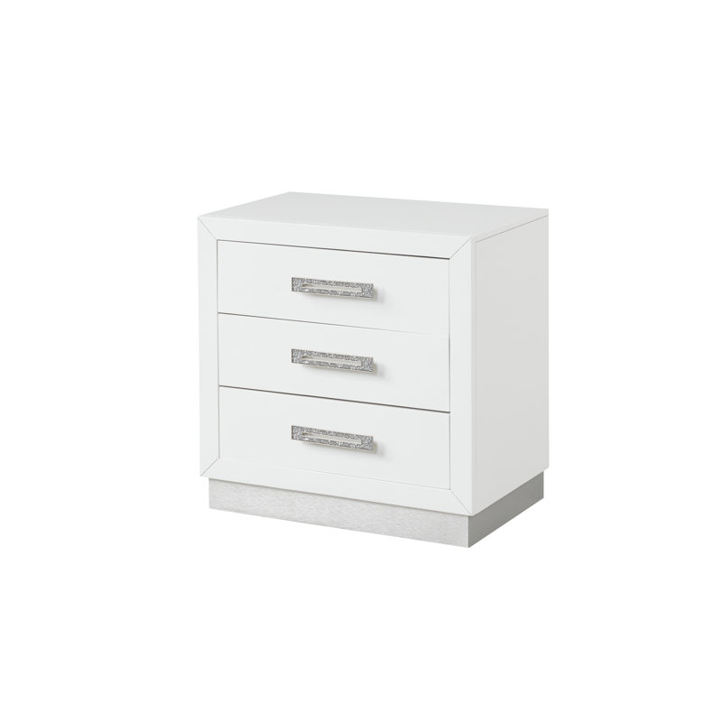 Table de chevet en bois blanc laiteux
