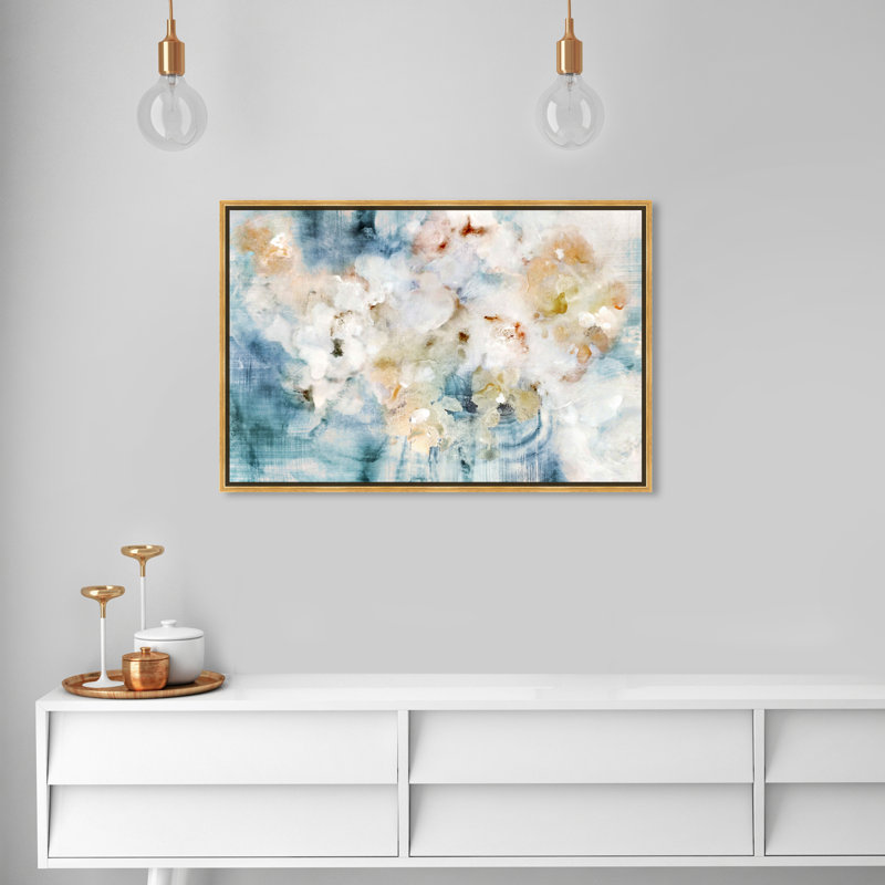 «Flowering Petals Morning», impression sur toile, Cadre doré, H 24 po x l 36 po