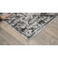 Tapis oriental en polyester tissé à la machine en gris-155099480
