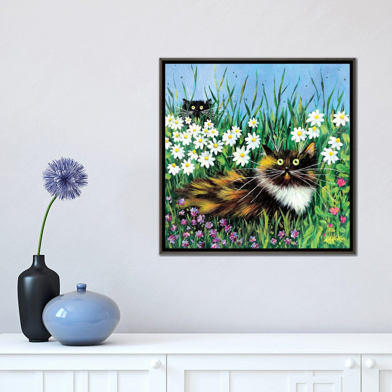 «Flower Prowler» par Kim Haskins - impression d'art graphique, Toile encadrée de bois rustique foncé