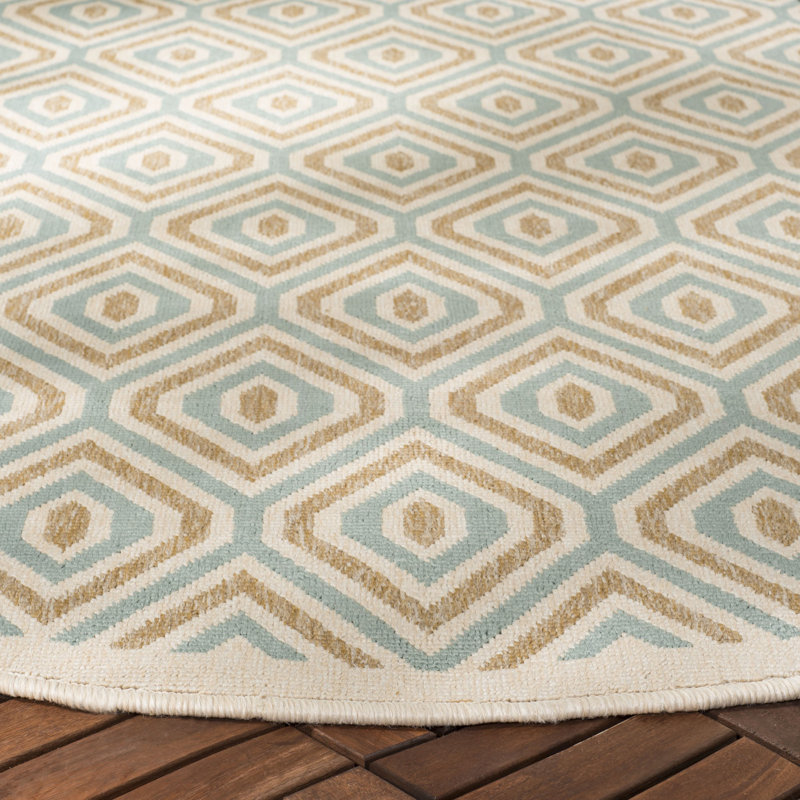Amatia Performance Geometric Indoor/Outdoor Area Rug, Round 6'7"