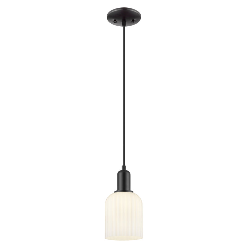 Mini luminaire suspendu suspendu 1 lumière Downtown, H 10 po x l 5 po x P 5 po, Blanc brillant, Noir mat