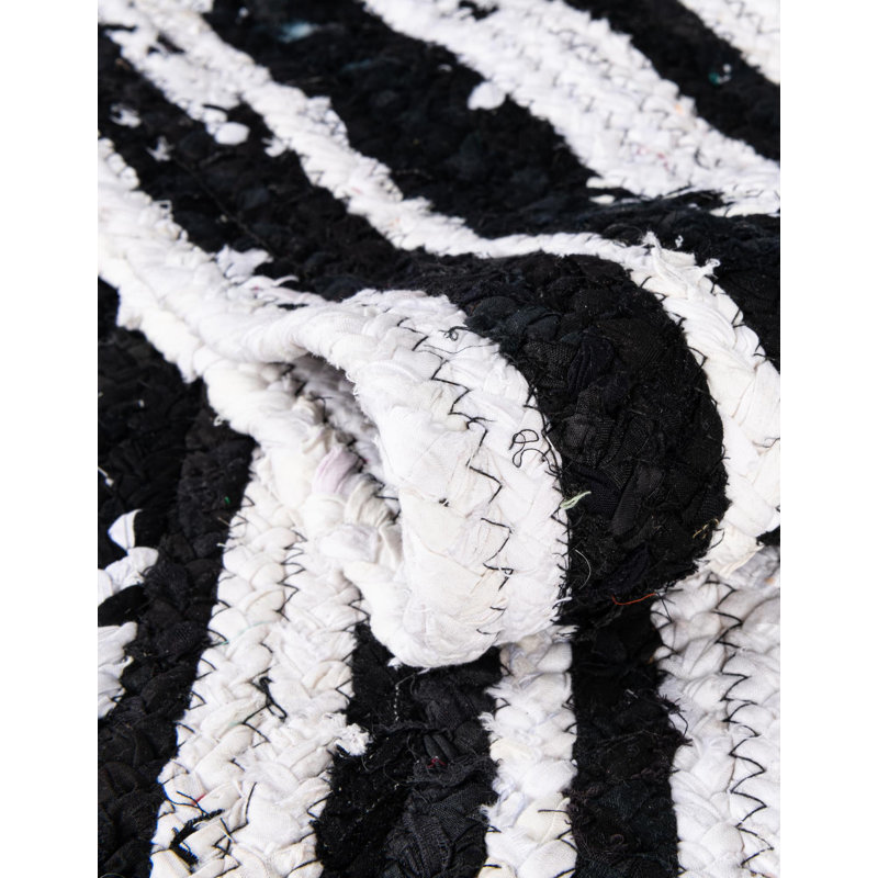 Ovgoros Braided Hand-Braided Cotton Black Area Rug, Table Runner 1'2" x 5'1"