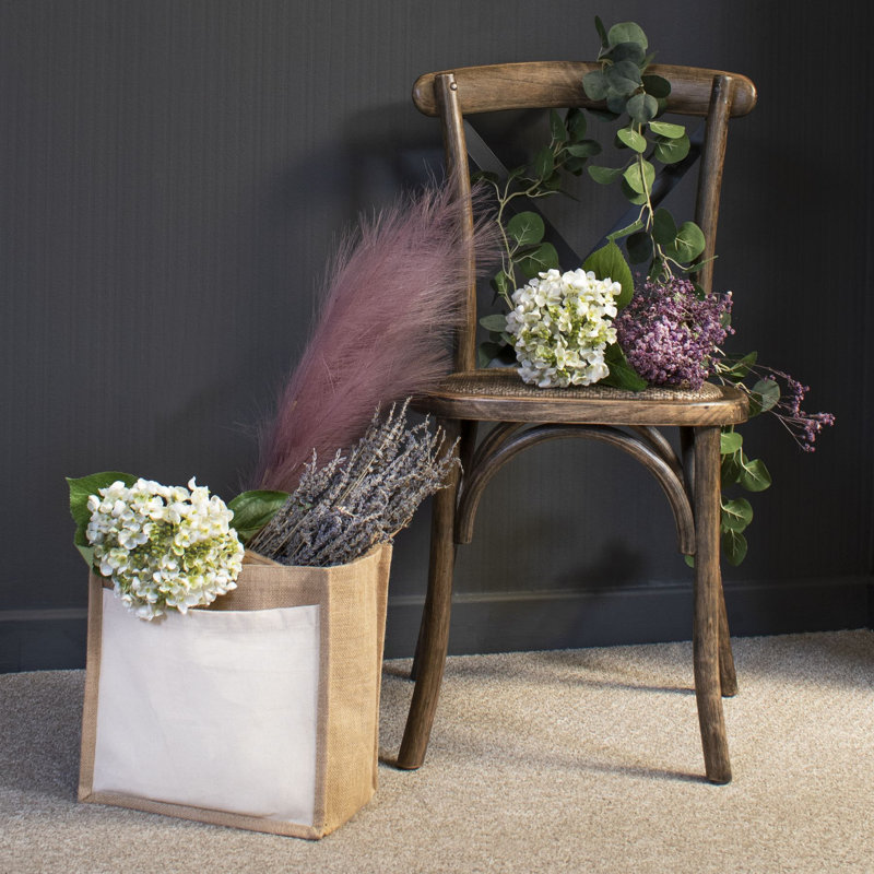 Anastasija Arrangement