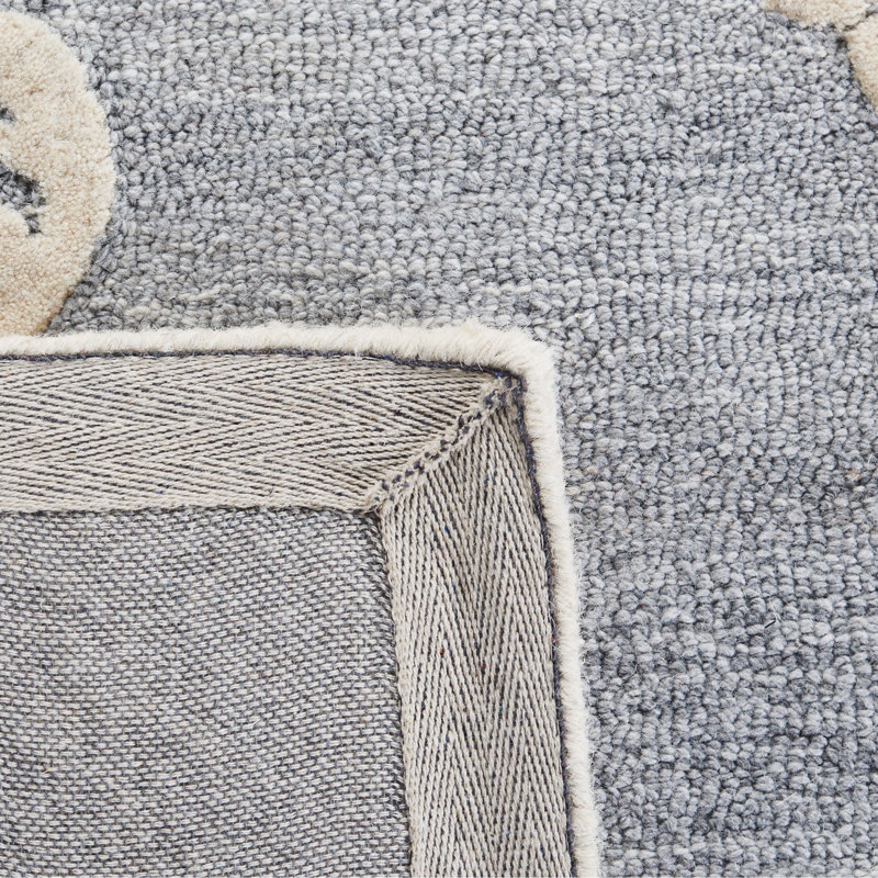 Micro-Loop Hand Tufted Wool/Cotton Oriental Rug in Ivory, Rectangle 8' x 10'
