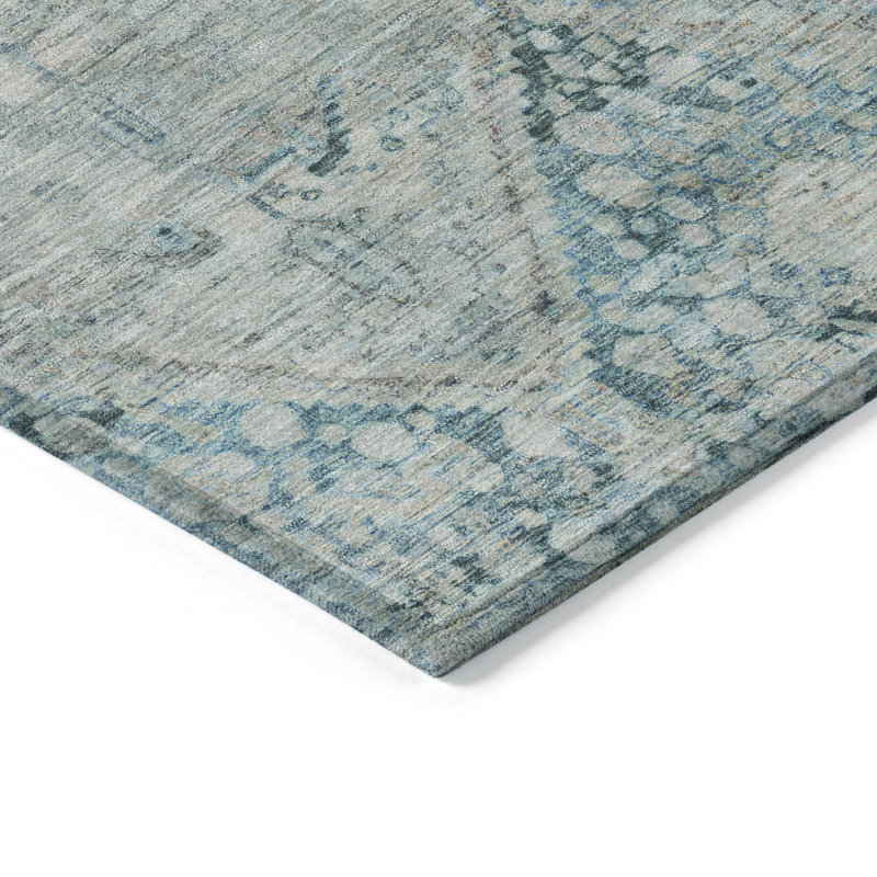Machine Washable Indoor/Outdoor Xhevrie Blue Rug, Round 8'
