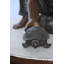 Fontaine en bronze à motif de tortue garçon - Taille: L 18 po x l 20 po x H 19 po.
