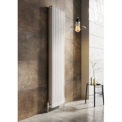 Uxbridge Vertical Traditional Colosseum Radiator