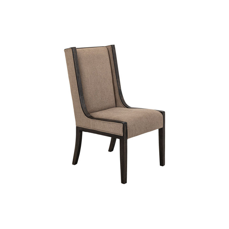 Chaise rembourrée avec cadre en bois et dossier haut
