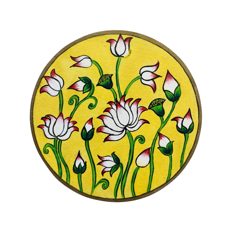 Peinture Lotus Pichwai | Acrylique sur toile | Par Shalini