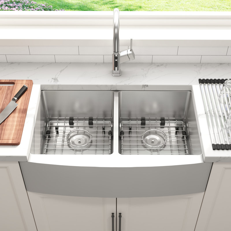 Évier de cuisine à tablier frontal en acier inoxydable de calibre 16 avec cuve double 36 pouces Blenzia 36 po x 21 po x 10 po