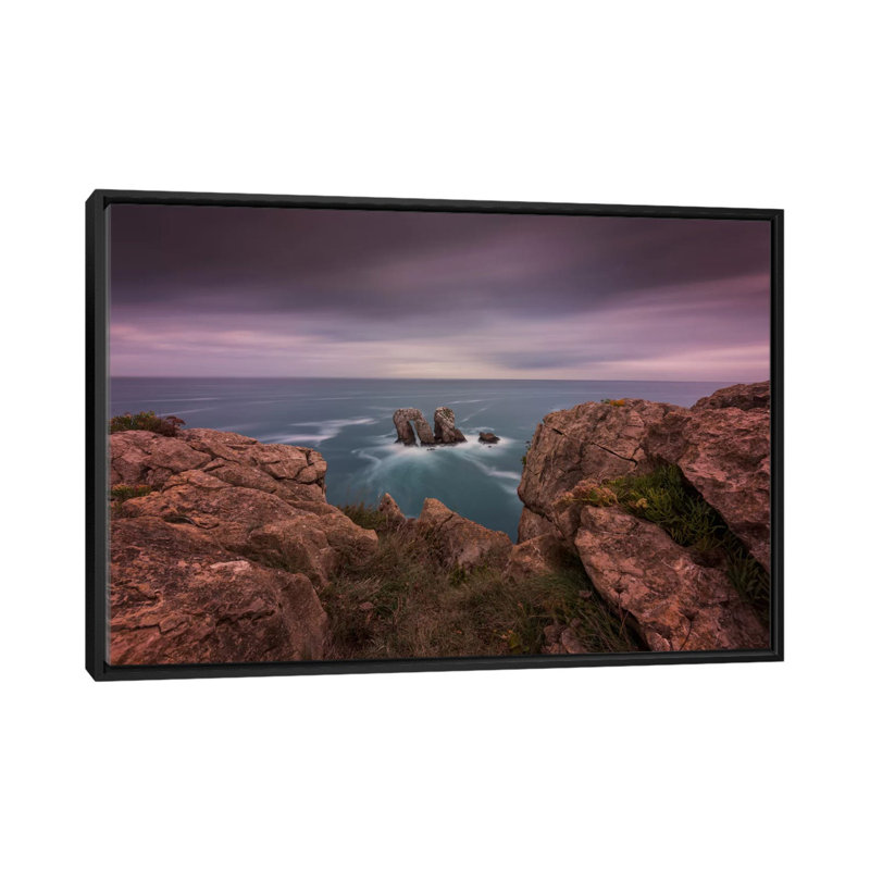 « falaises of light », reproduction de photo sur toile, H 32 po x l 48 po x P 1,5 po, Toile avec cadre noir, Pas de tapis