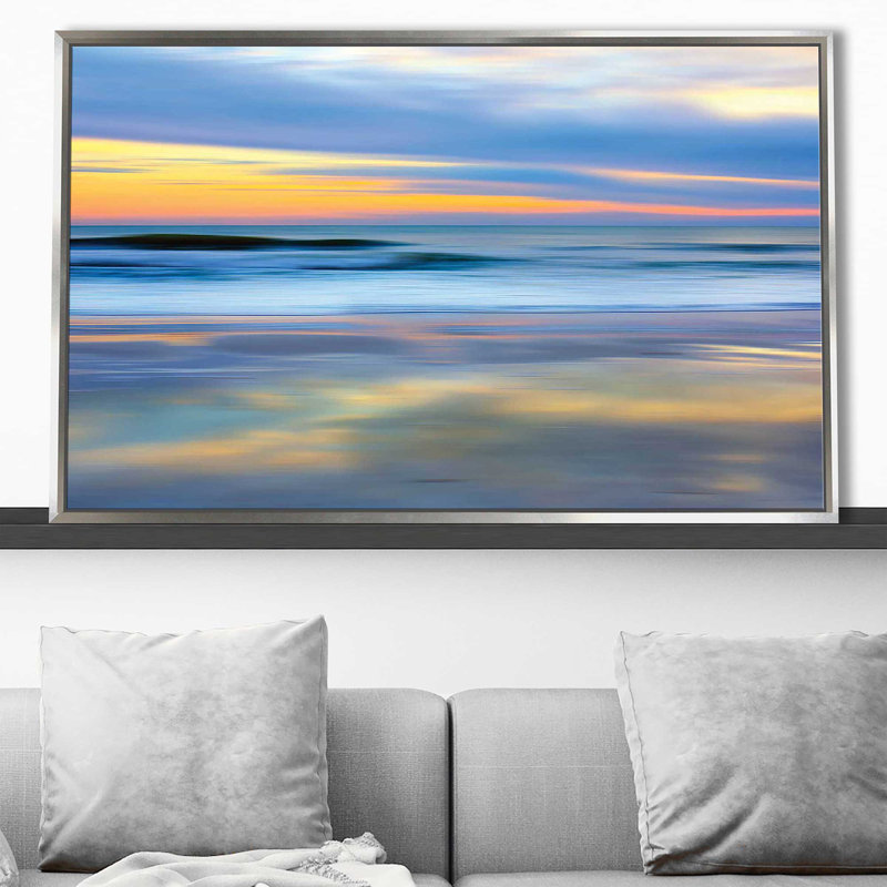Coucher de soleil pastel par Danita Delimont - photographie, Cadre flottant argent, H 27,5 po x l 43,5 po x P 2 po
