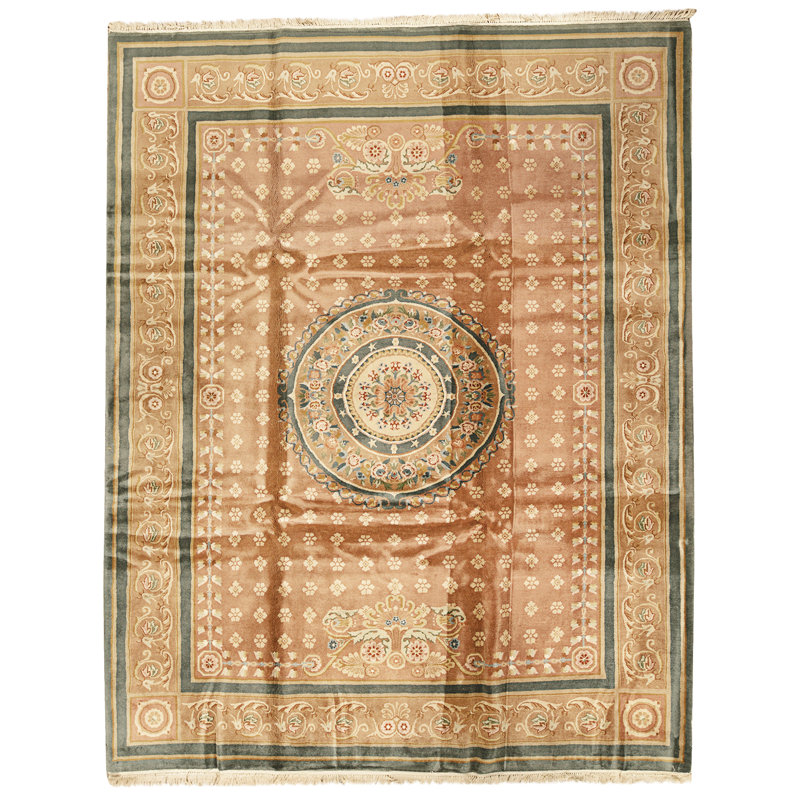 Hand Knotted Wool Area Rug in Rose
