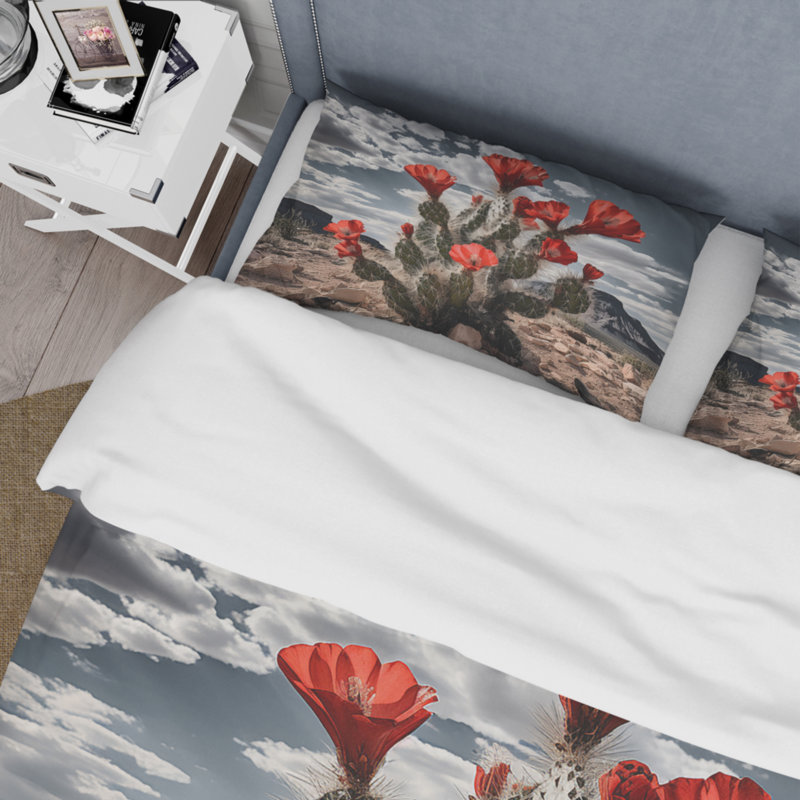 Twin Red and Green Cactus Microfiber Duvet Cover Set