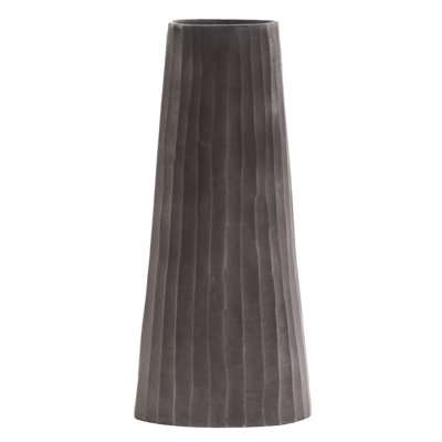 Vase en métal