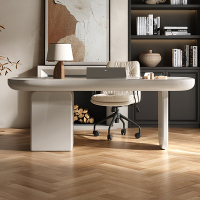 Bureau artistique français de style crème