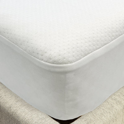 Cariloha Luxurious Aloha Soft Mattress Protector | White | 100% Waterproof Top | Deep Pocket Design | Corner Active Band