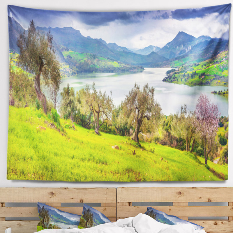Tapisserie panorama à marina en polyester lake rosa avec accessoires suspendus inclus, H 32 po x l 39 po