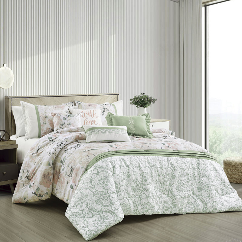 Elian Luxury 7 Piece Comforter Set, King Comforter + 6 Additional Pieces
