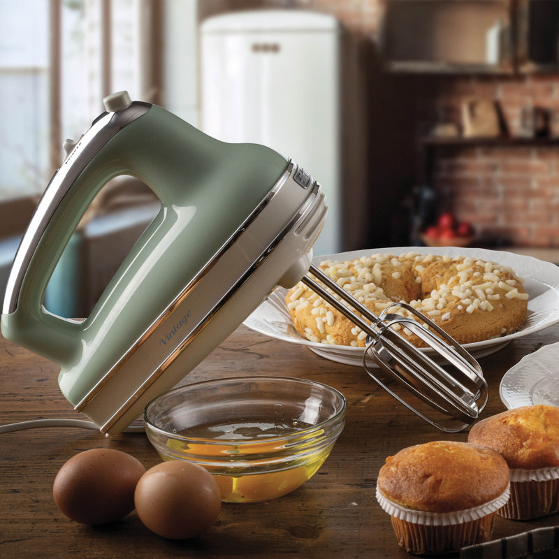 Ariete Vintage Hand Whisk, Green