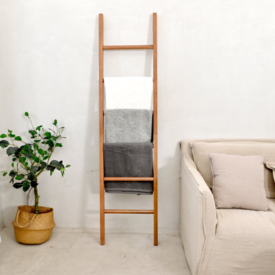 6 ft Wooden Blanket Ladder