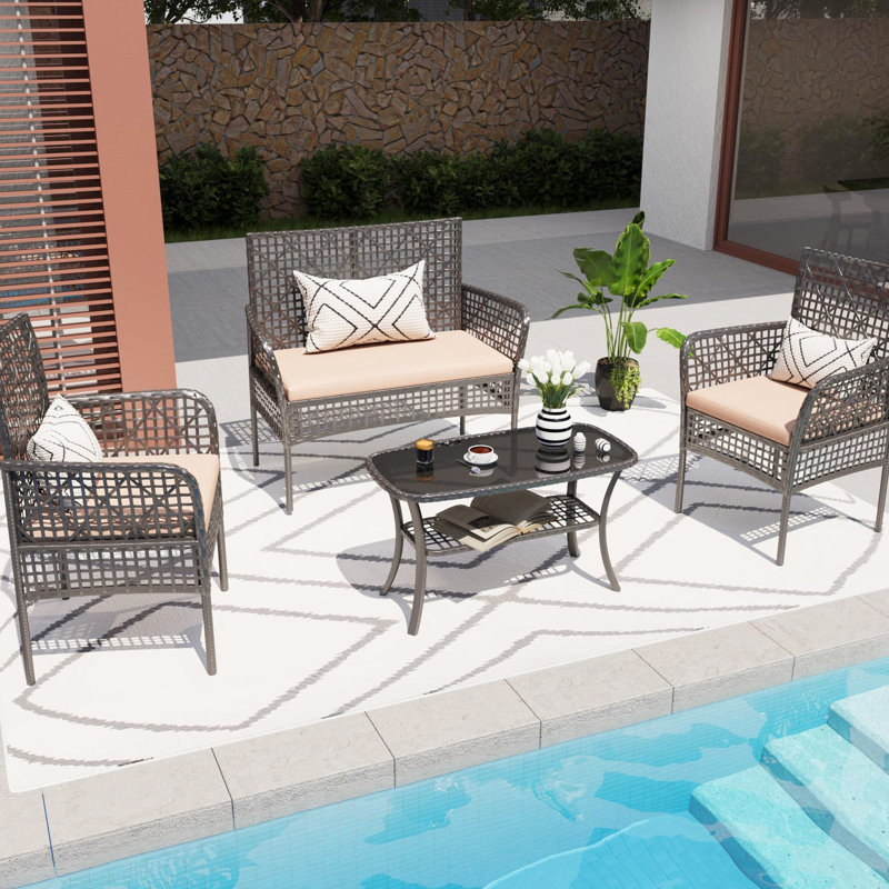 Ensemble complet de détente au bord de la piscine - 4 pièces avec table en PE, coussins et verre trempé, Beige