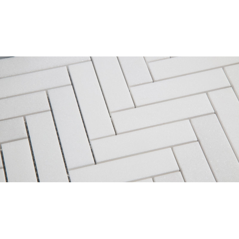 Carreau de mosaïque en pierre naturelle à chevrons 1 po x 4 po Thassos Premium