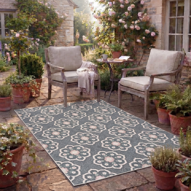 Tapis d'intérieur / extérieur Laura Ashley Doreen, Bleu marine / beige, 6 pi x 9 pi