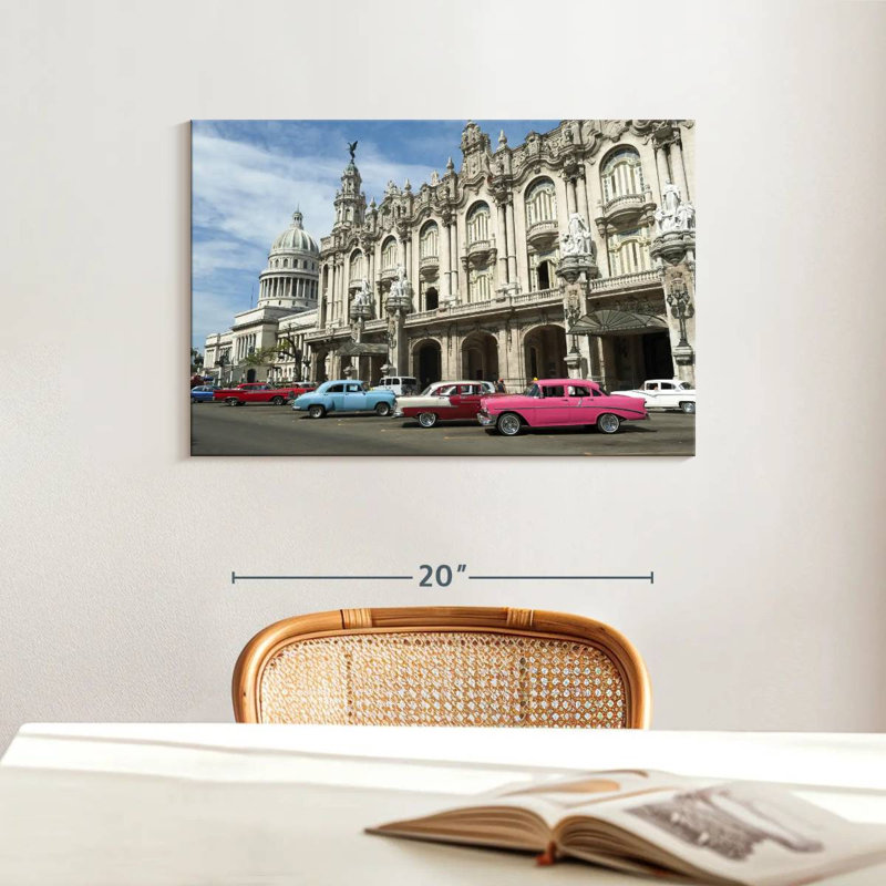Lilie Prado Street Cars, H 16 po x l 24 po