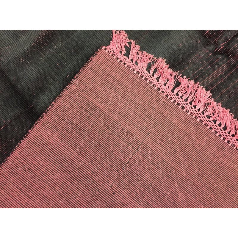 Simplicity Chic Solid Area Rug in Pink/Black