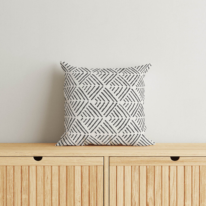 Coussin Tribal Dreamer, Ivoire / gris anthracite, H 16 po x l 16 po