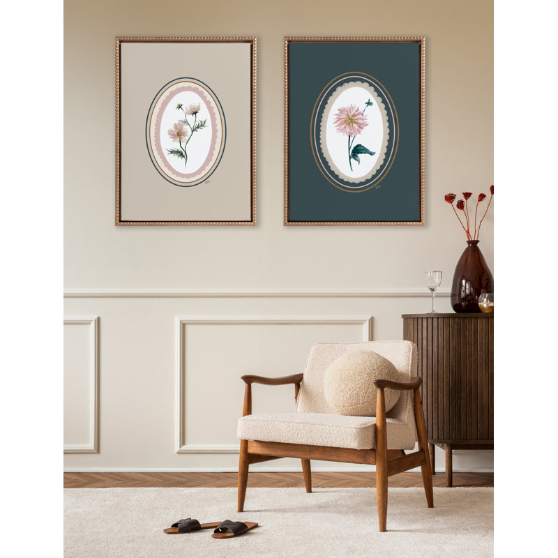 «Cosmo in Oval and Dahlia in Oval» par Valerie McKeehan de Lily et Val, ensemble d'art mural sur toile