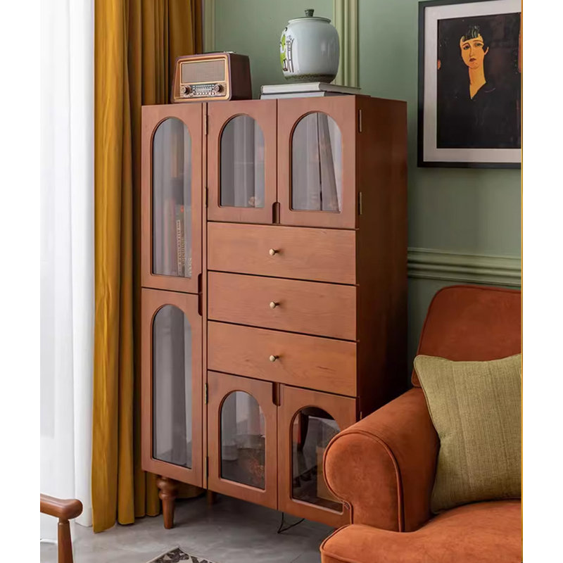 Armoire de rangement en bois massif French French Vintage