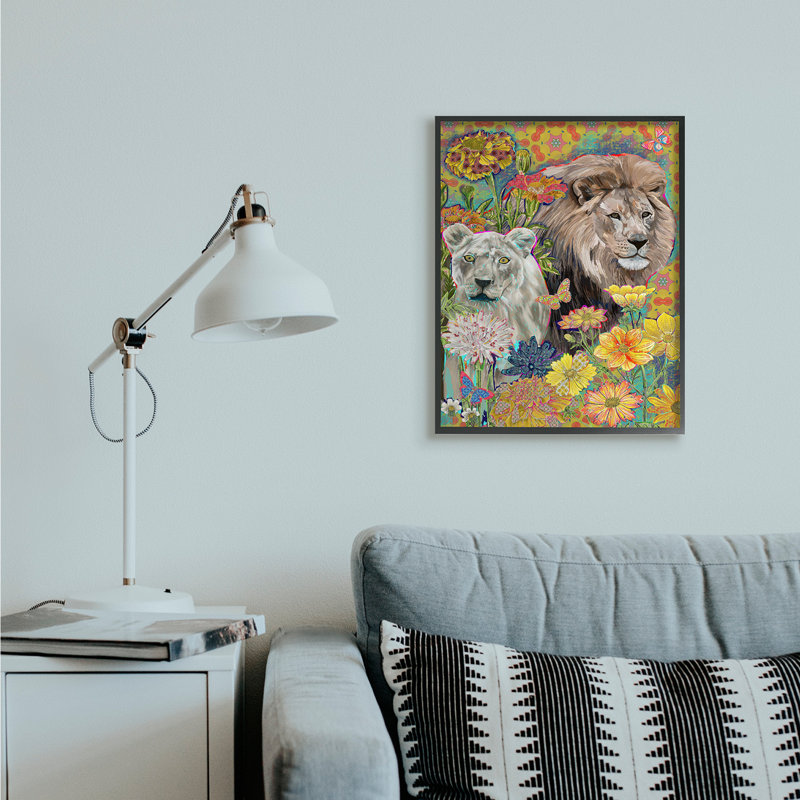 «Lion Couple» par Sangita Bachelet - Impression sur toile, H 30 po x l 24 po, Giclée encadrée noir minuit